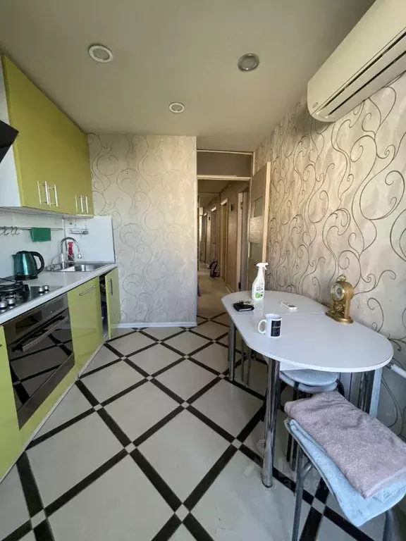 2-к кв. Москва Бирюлевская ул., 3К2 (56.0 м) - Фото 0