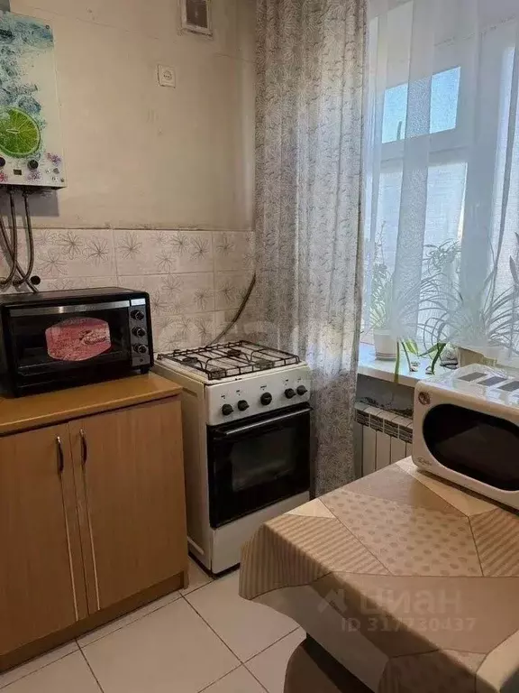 2-к кв. Крым, Симферополь ул. Киевская (45.6 м) - Фото 0