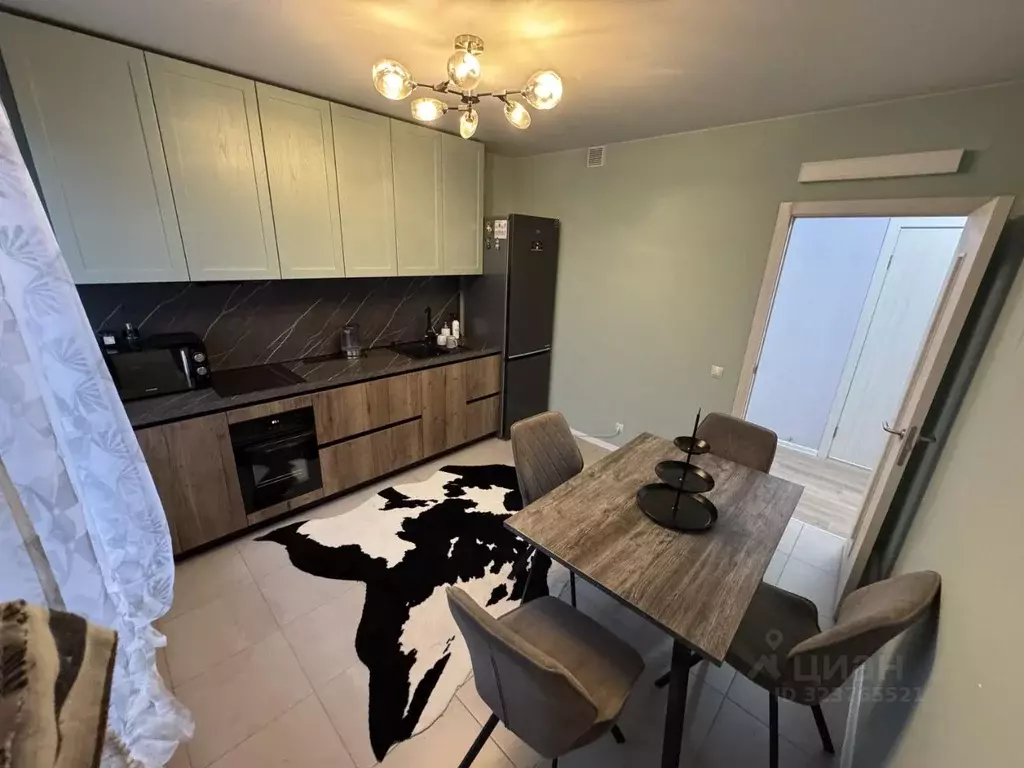 2-к кв. Москва Лобненская ул., 13К2 (64.0 м) - Фото 0