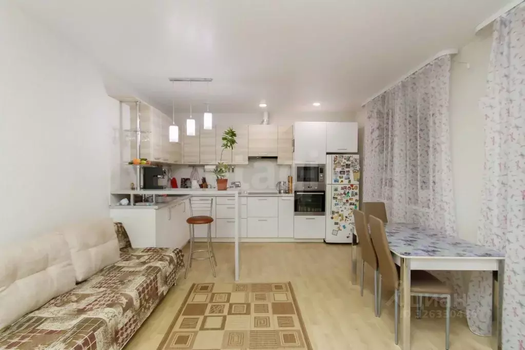 3-к кв. Тюменская область, Тюмень ул. Суходольская, 14 (93.8 м) - Фото 2