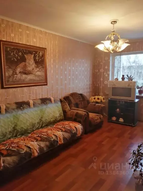 Комната Омская область, Омск Заозерный мкр, просп. Менделеева, 19/2 . - Фото 0