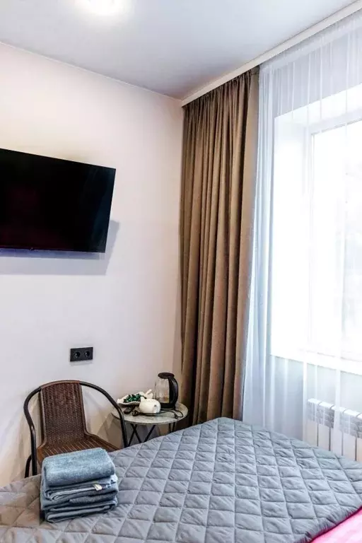 Комната Псковская область, Порхов ул. Красноармейская Слобода, 2Б ... - Фото 2