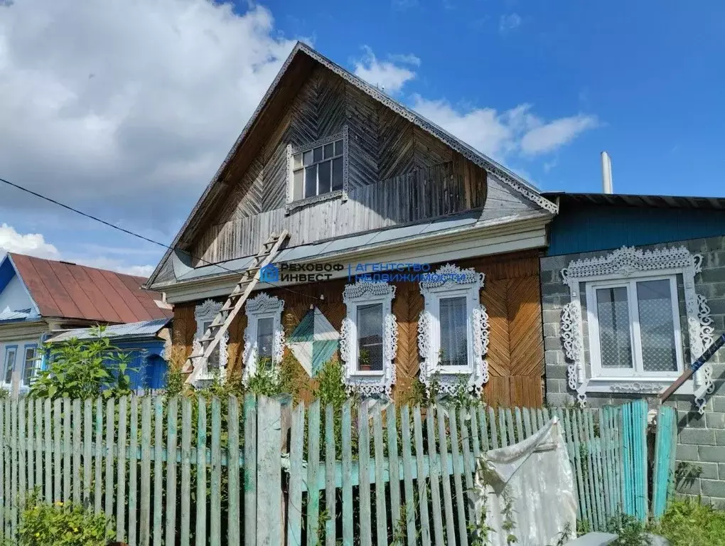 Дом в Башкортостан, Белорецкий район, с. Ломовка Больничная ул., 45 ... - Фото 0