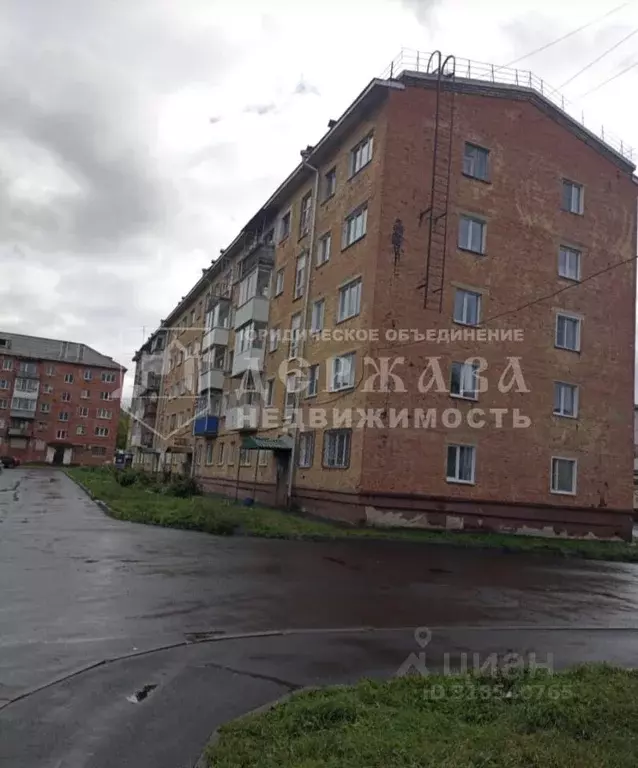 2-к кв. Кемеровская область, Березовский ул. Фурманова, 3 (40.2 м) - Фото 0