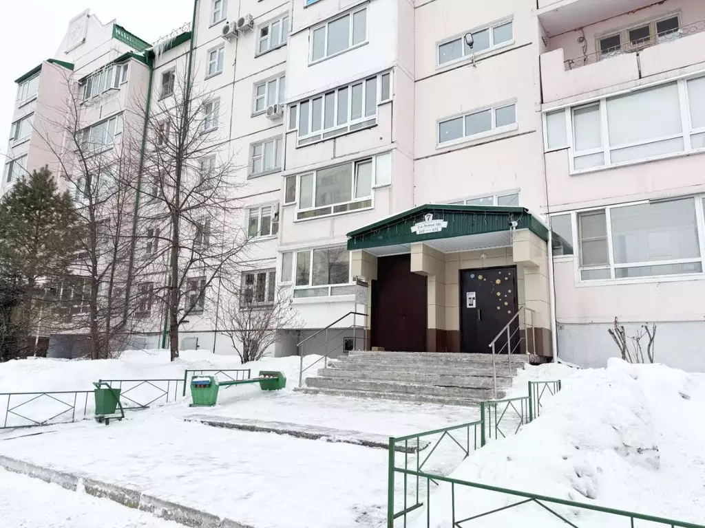 2-к кв. Омская область, Омск ул. 7-я Линия, 190 (59.0 м) - Фото 0