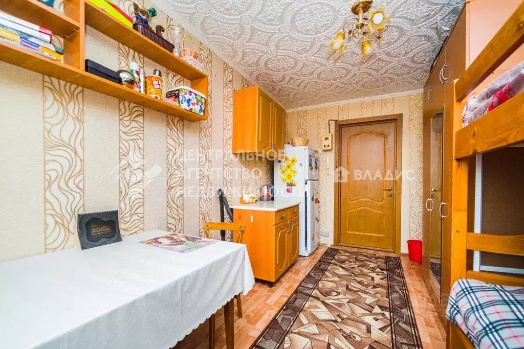Комната Рязанская область, Рязань ул. Ленинского Комсомола, 1 (12.3 м) - Фото 1