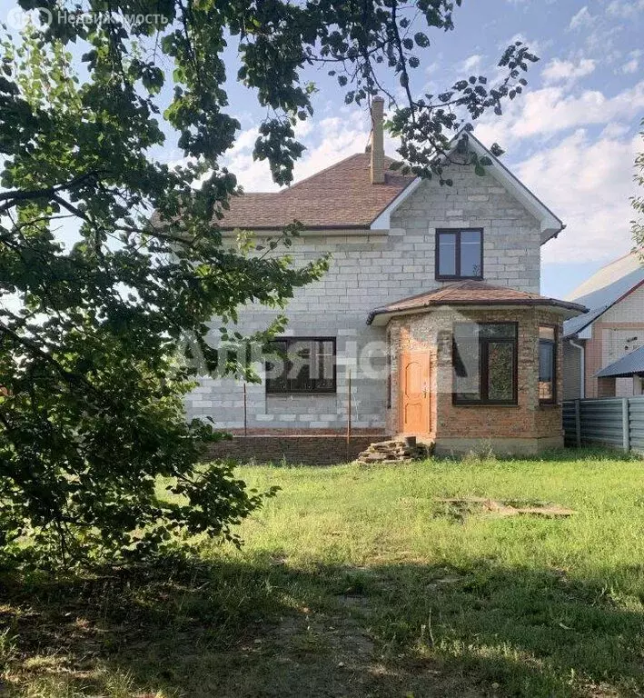 Дом в Шахты, улица Достоевского (303 м) - Фото 1