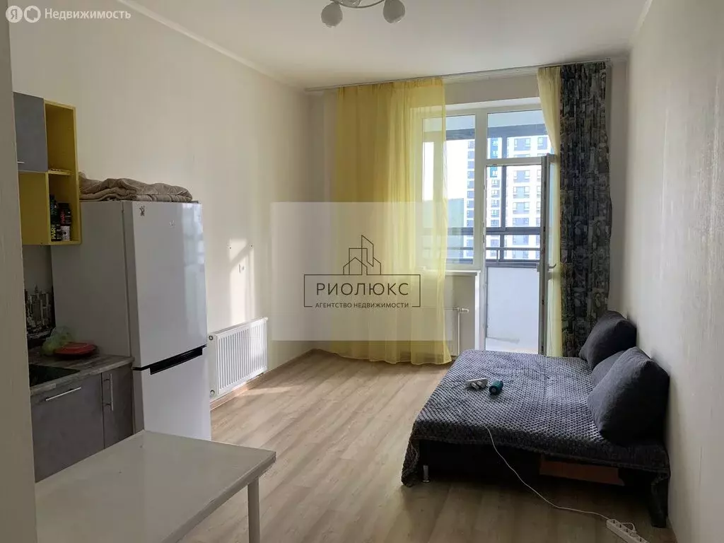 Квартира-студия: Екатеринбург, улица Щербакова, 74 (24 м) - Фото 0
