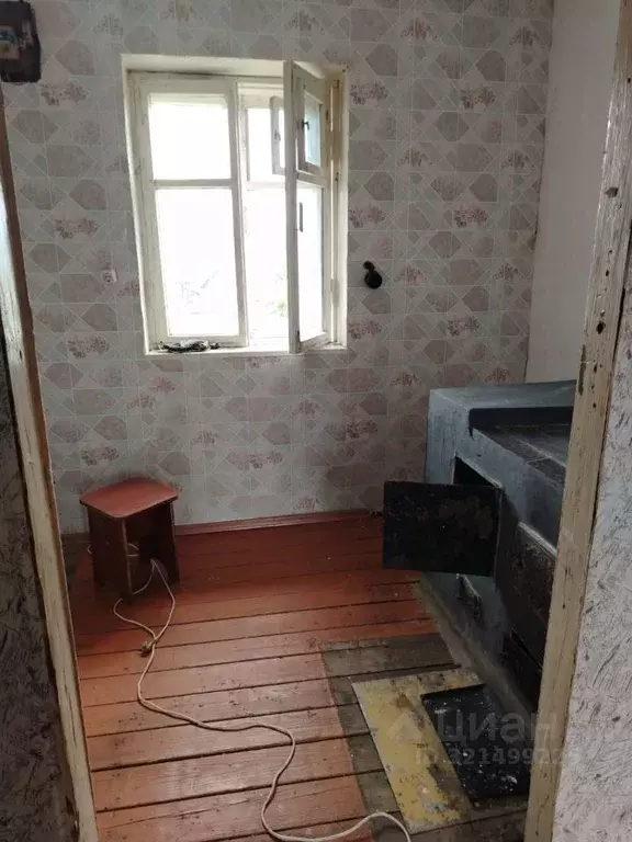 Дом в Кемеровская область, Мыски ул. Лазо, 47 (40 м) - Фото 1