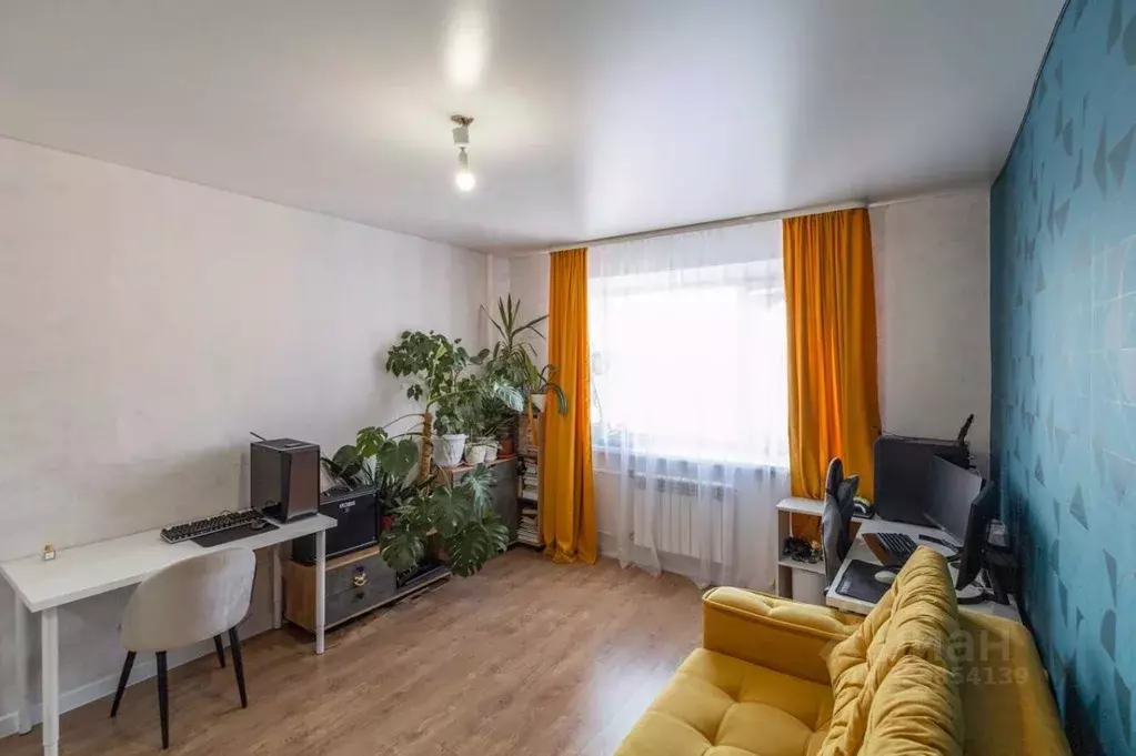 1-к кв. Омская область, Омск ул. Крупской, 8/1 (37.1 м) - Фото 2