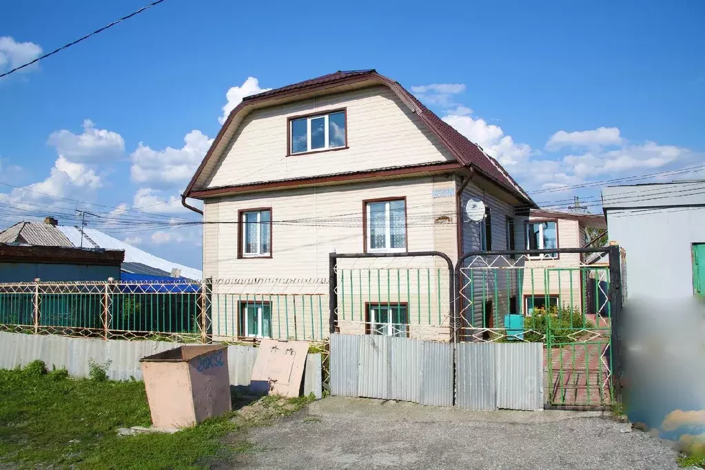Дом в Кемеровская область, Прокопьевск 2-я Охотская ул., 32 (156 м) - Фото 1