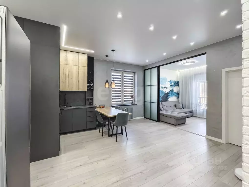 3-к кв. Тюменская область, Тюмень ул. Ю.-Р.Г. Эрвье, 34к1 (77.3 м) - Фото 1