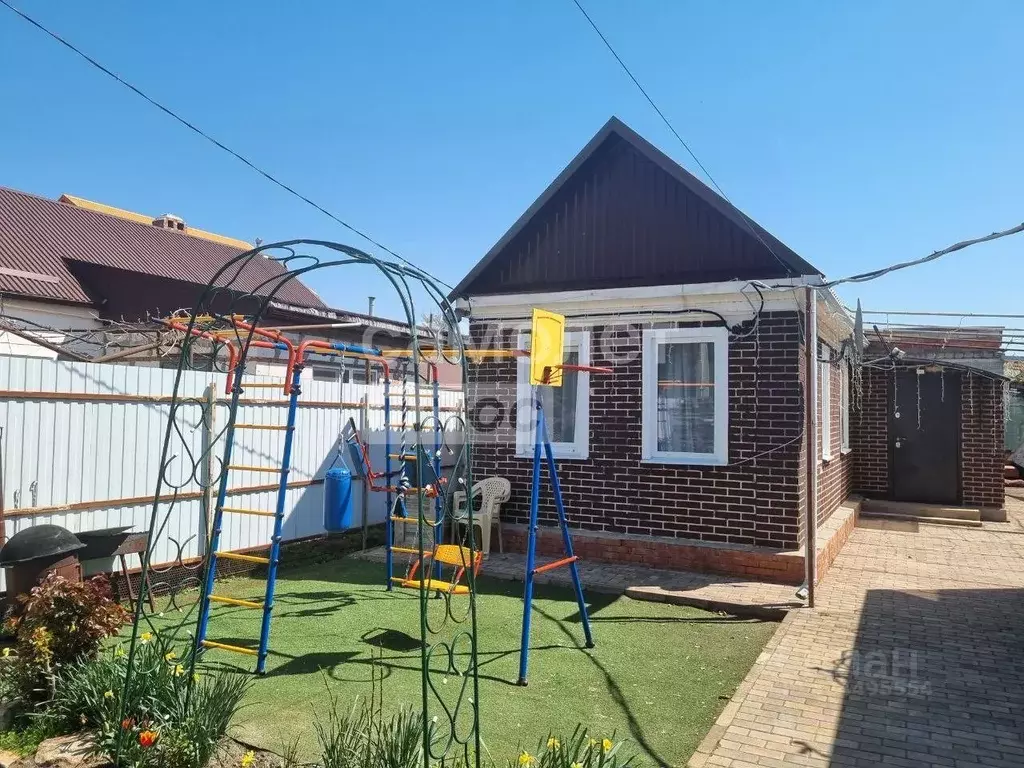 Дом в Краснодарский край, Приморско-Ахтарск Аэрофлотская ул. (45 м) - Фото 1