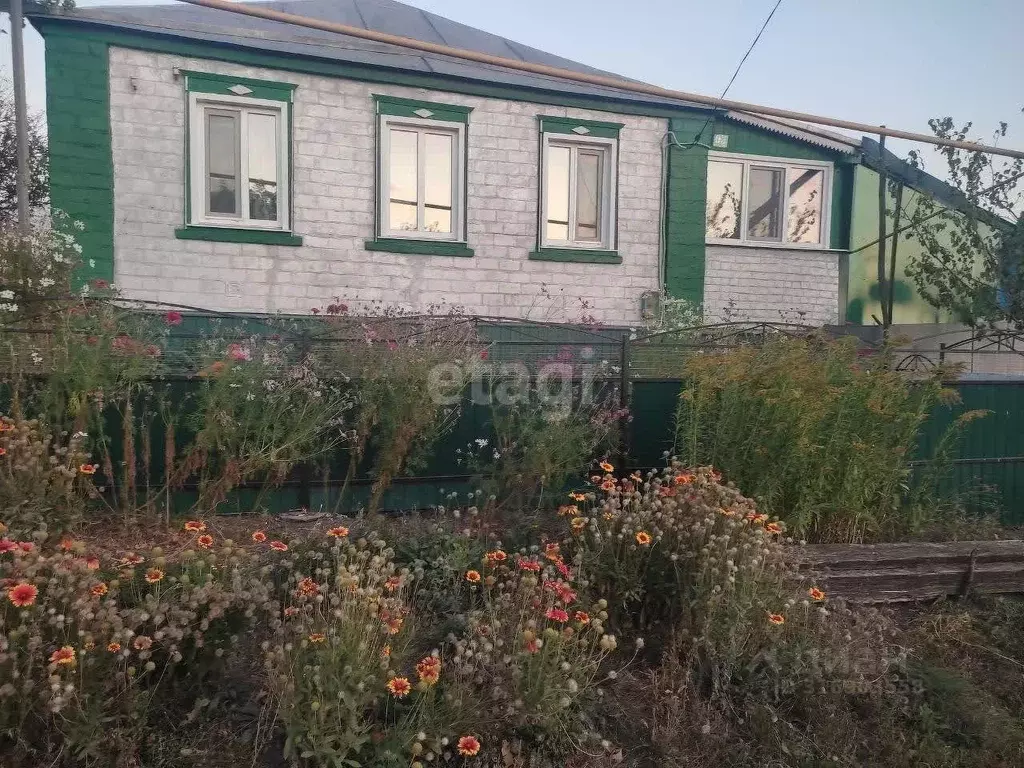 Дом в Белгородская область, Красногвардейский район, Ливенское с/пос, ... - Фото 0