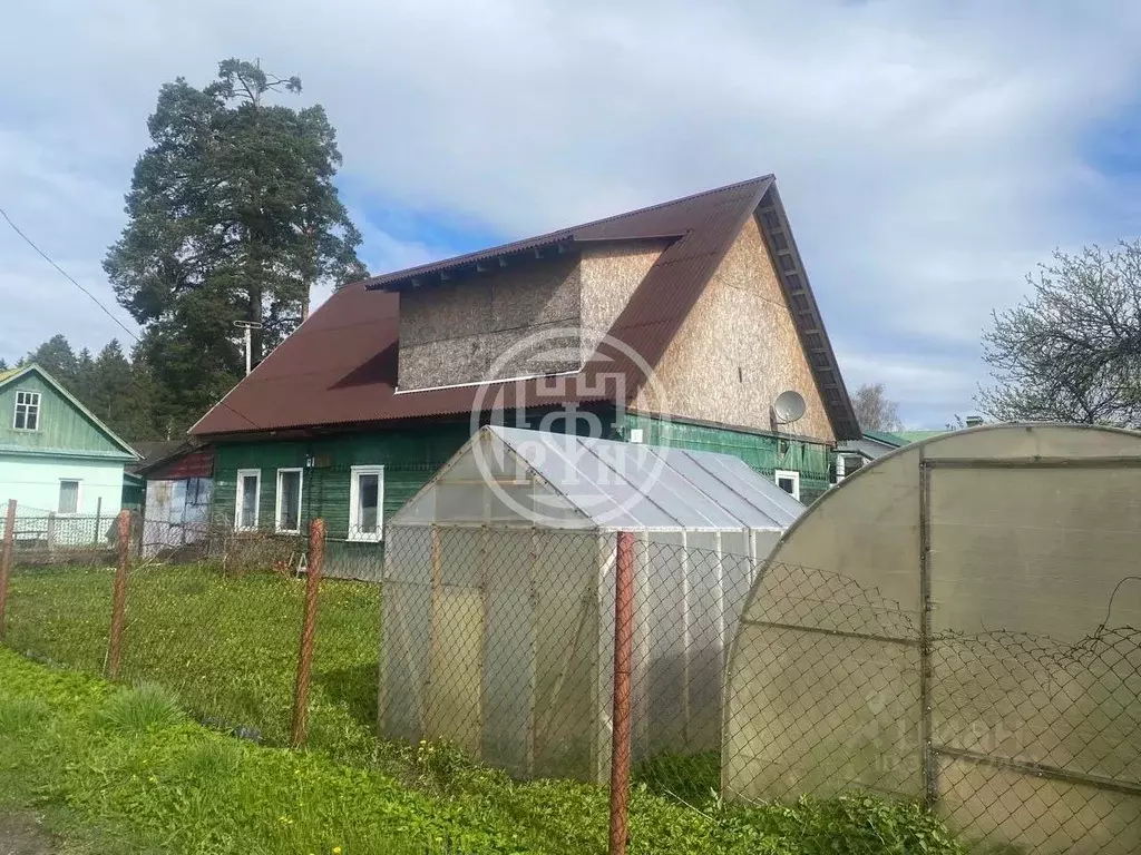 Дом в Ленинградская область, Луга Нижегородская ул., 53 (82 м) - Фото 1