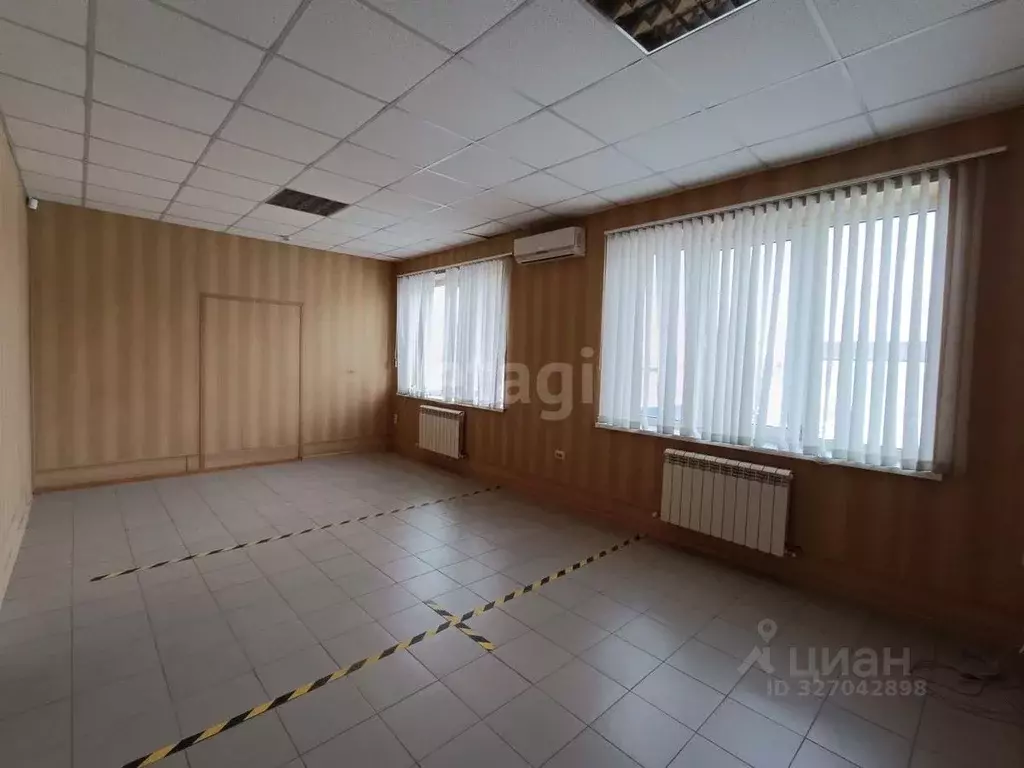 Офис в Ставропольский край, Предгорный муниципальный округ, с. Винсады ... - Фото 1