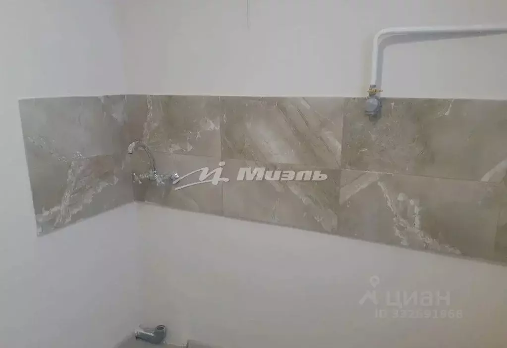 1-к кв. Крым, Симферополь ул. Миллера, 54 (24.0 м) - Фото 2