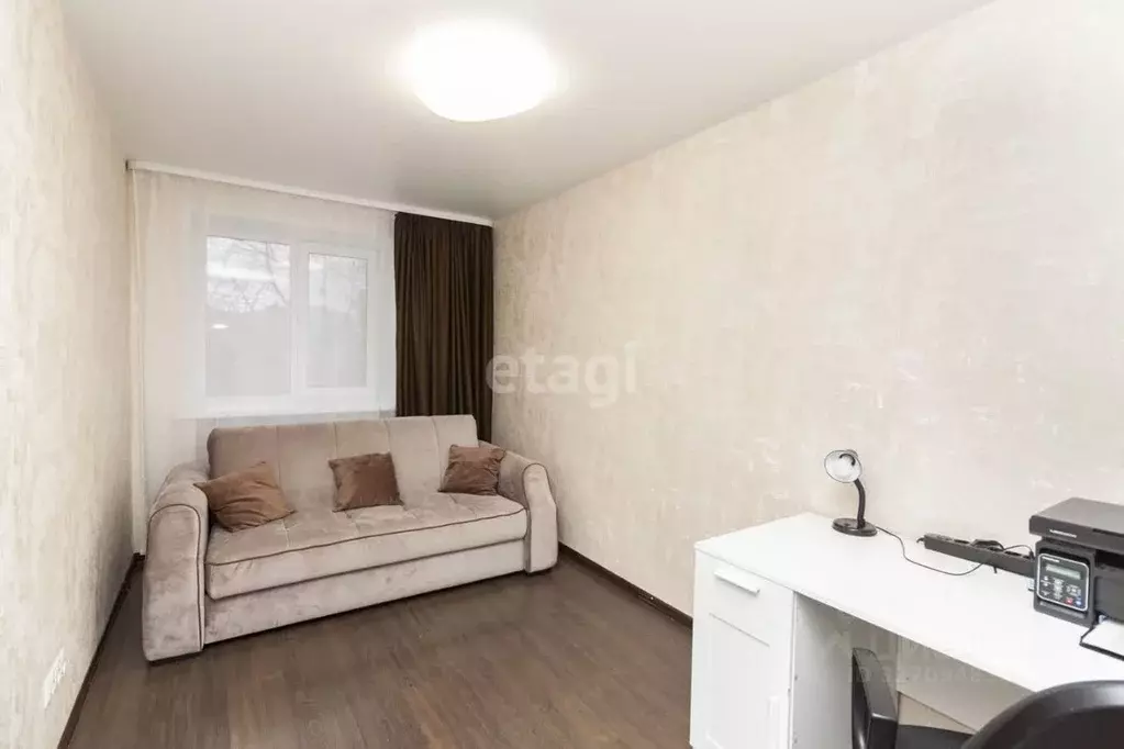 2-к кв. Тюменская область, Тюмень ул. Осипенко, 41 (43.4 м) - Фото 1