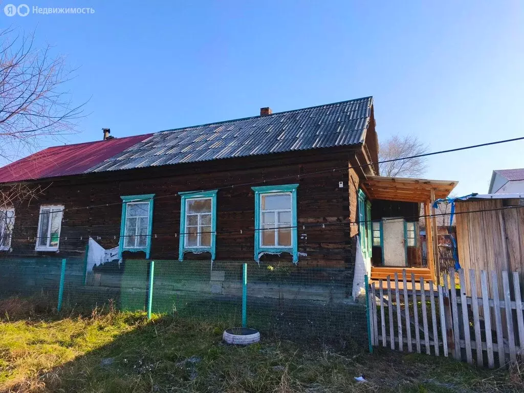 Дом в Приморский край, Чугуевский муниципальный округ, село ... - Фото 0