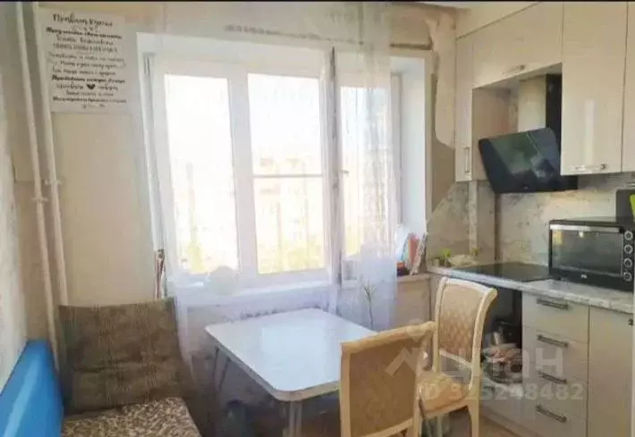 2-к кв. Курганская область, Курган Заозерный жилрайон, 5-й мкр, 35 ... - Фото 1