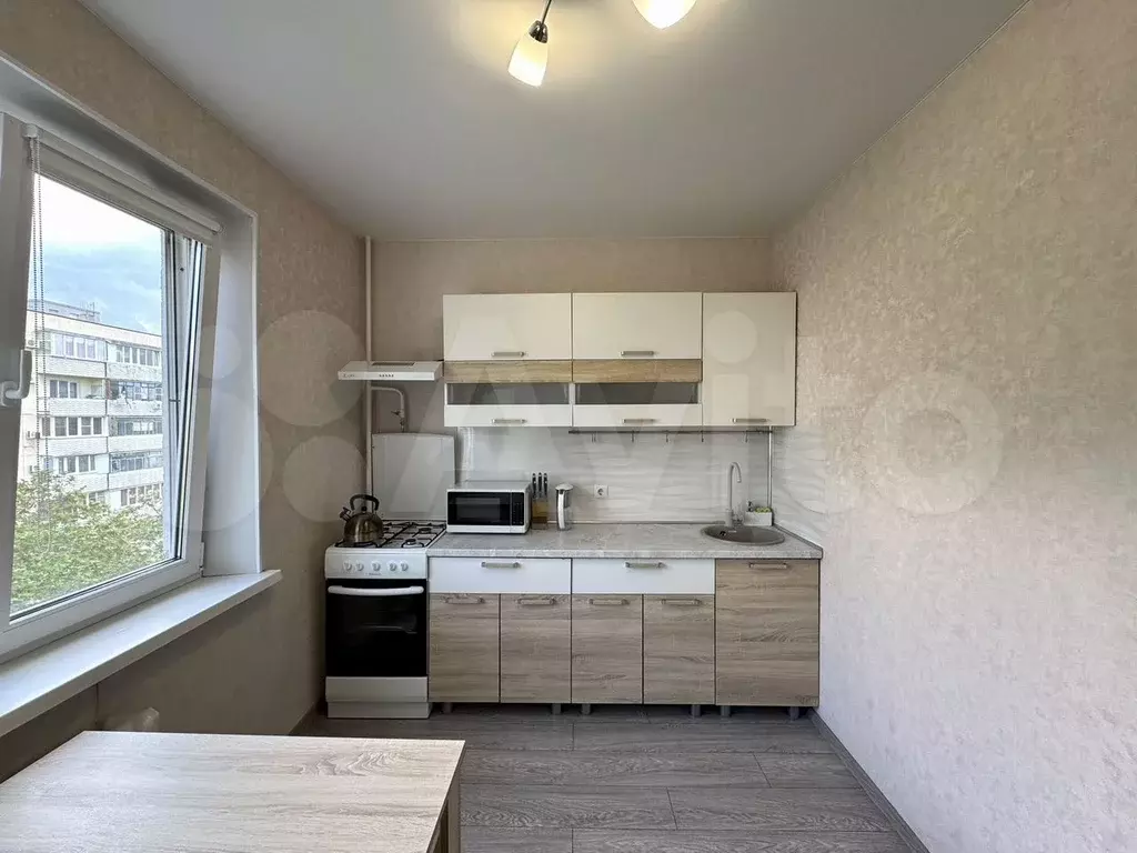 1-к. квартира, 38 м, 6/9 эт. - Фото 1