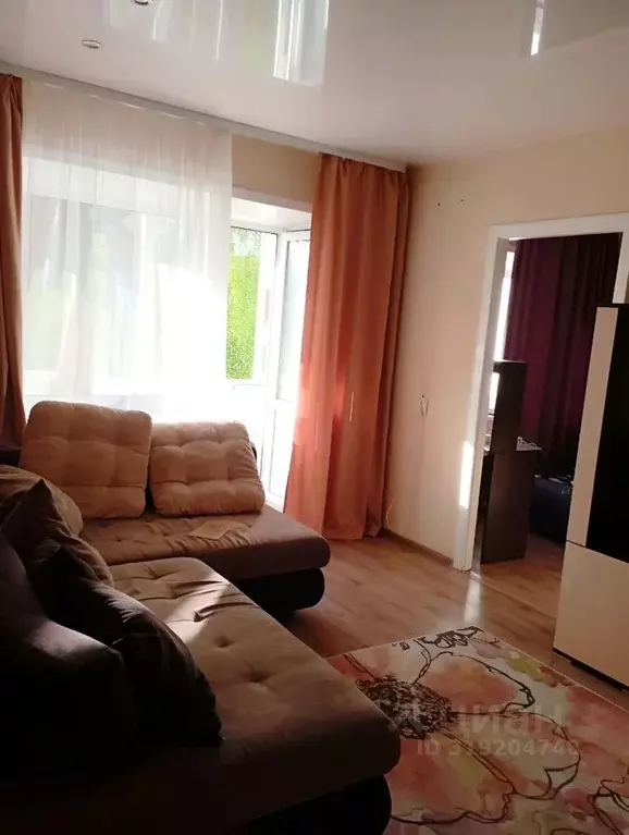 3-к кв. Пермский край, Пермь ул. Космонавта Леонова, 8 (42.0 м) - Фото 0
