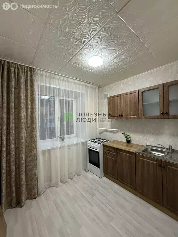 1-комнатная квартира: Ижевск, улица Металлистов, 50 (30 м) - Фото 1