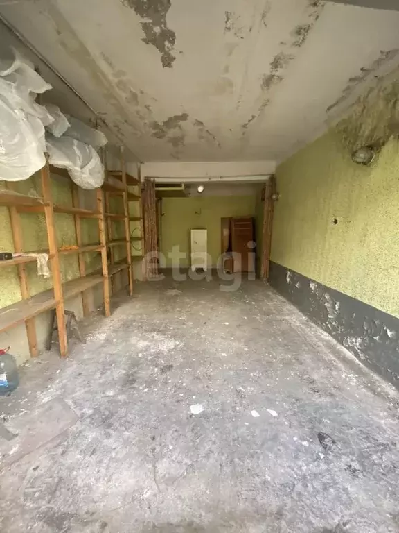 Гараж в Крым, Ялта ул. Кривошты, 1Г (20 м) - Фото 1