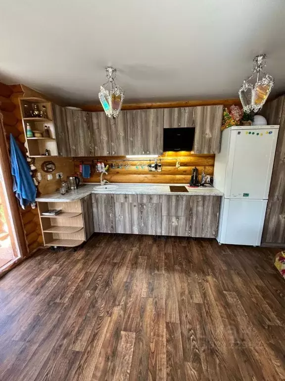 Дом в Астраханская область, Приволжский район, с. Растопуловка  (60 м) - Фото 1