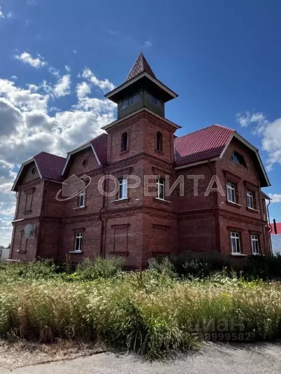 Дом в Тюменская область, Упоровский район, с. Пятково Нагорная ул., 36 ... - Фото 0