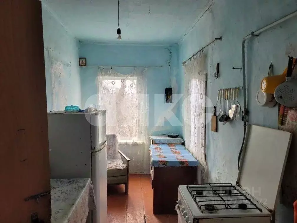 Дом в Краснодарский край, Новокубанский район, Прочноокопская ст-ца ... - Фото 2