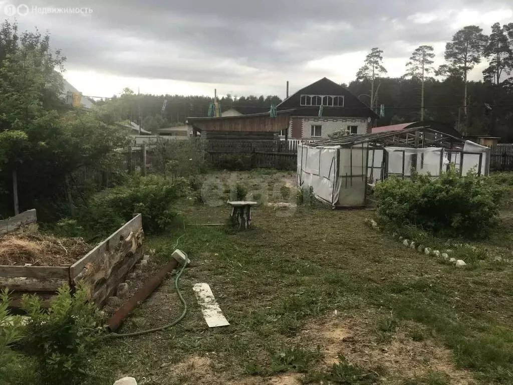 Дом в Тавда, улица Азина (200 м) - Фото 1