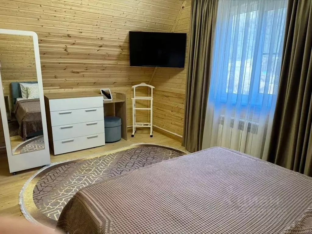 Дом в Кабардино-Балкария, Эльбрусский район, с. Эльбрус Лесная ул., 31 ... - Фото 1