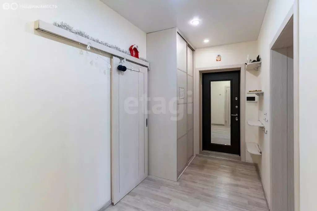 3-комнатная квартира: Тюмень, Суходольская улица, 12 (80.8 м) - Фото 2