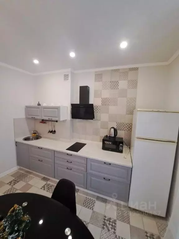 1-к кв. Астраханская область, Астрахань ул. Бабефа, 6Вк3 (55.0 м) - Фото 1