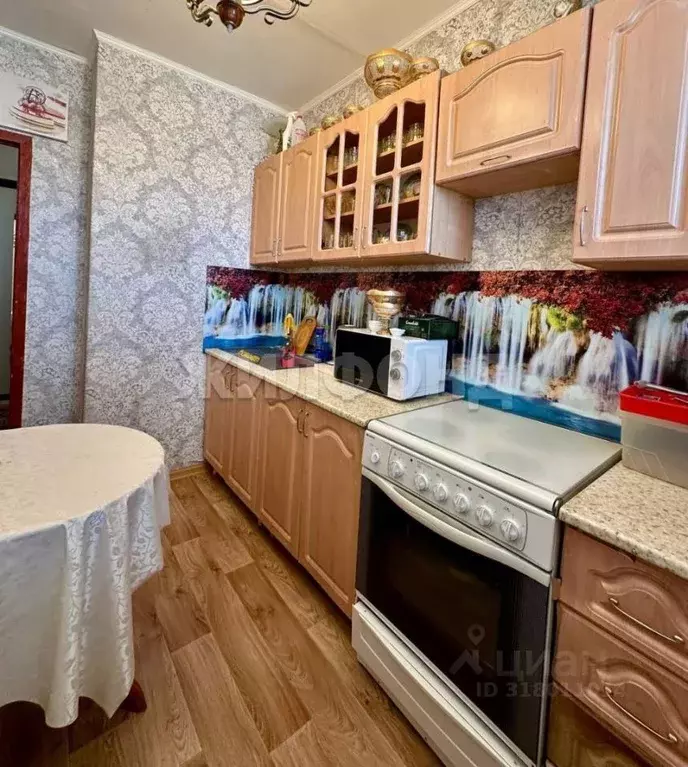 2-к кв. Самарская область, Тольятти Автозаводское ш., 49 (46.0 м) - Фото 1