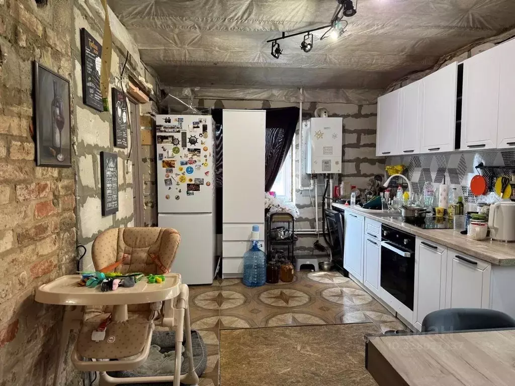 Дом в Ленинградская область, Гатчина Овражная ул., 25А (209 м) - Фото 1