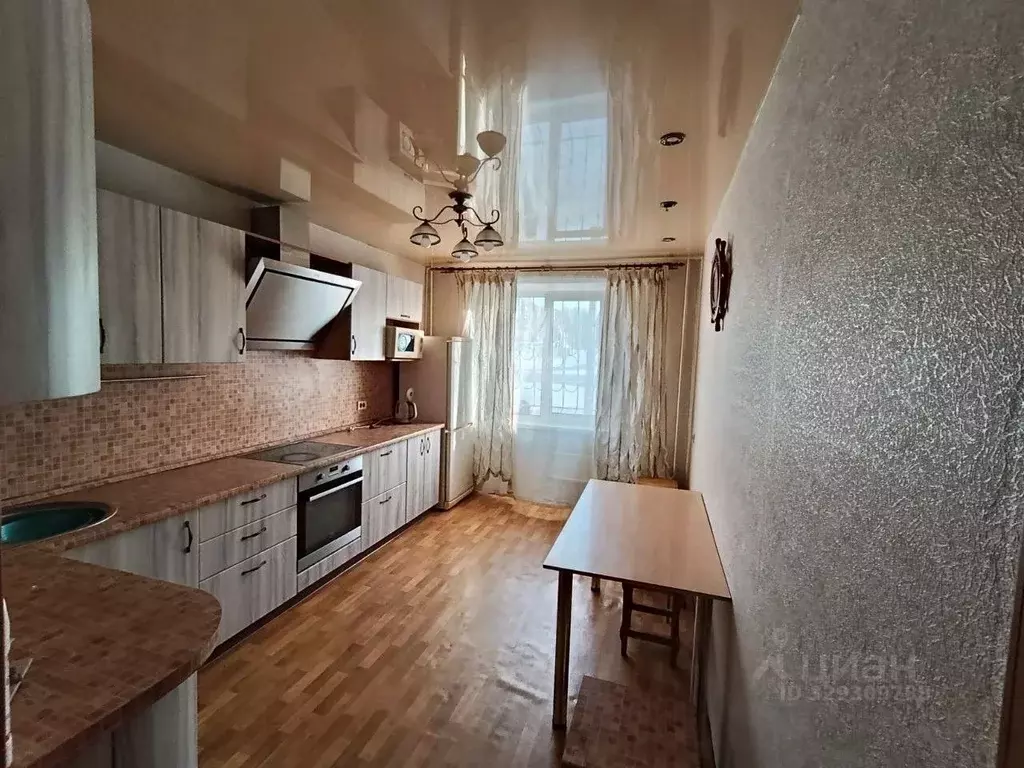 3-к кв. Челябинская область, Челябинск ул. Молодогвардейцев, 19 (72.0 ... - Фото 1