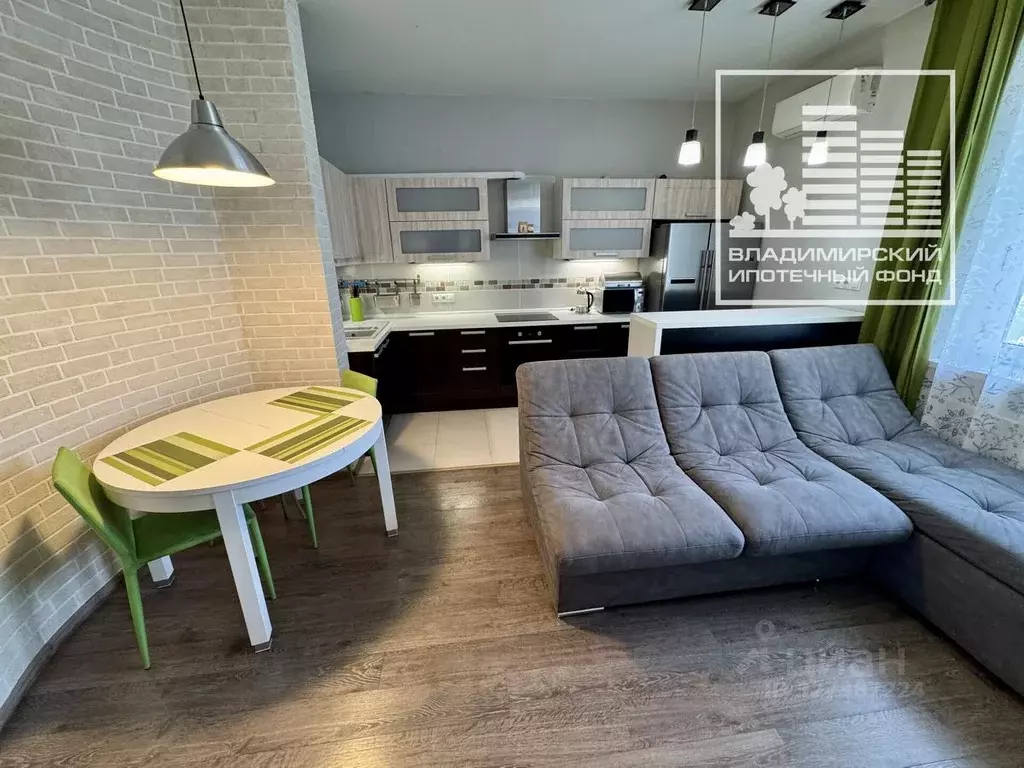 2-к кв. Владимирская область, Владимир ул. Семашко, 8 (77.9 м) - Фото 1