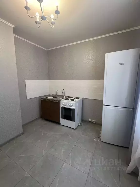 2-к кв. Курская область, Курск просп. Вячеслава Клыкова, 35 (57.0 м) - Фото 1