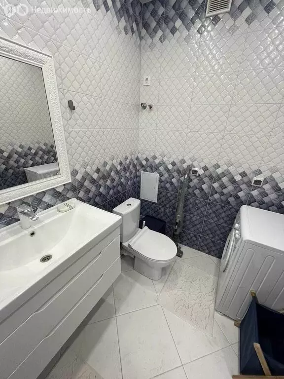 1-комнатная квартира: Тюмень, улица Пархоменко, 119 (35.5 м) - Фото 1