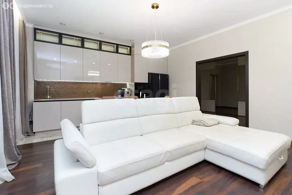 3-комнатная квартира: Тюмень, улица Достоевского, 7 (128.2 м) - Фото 2