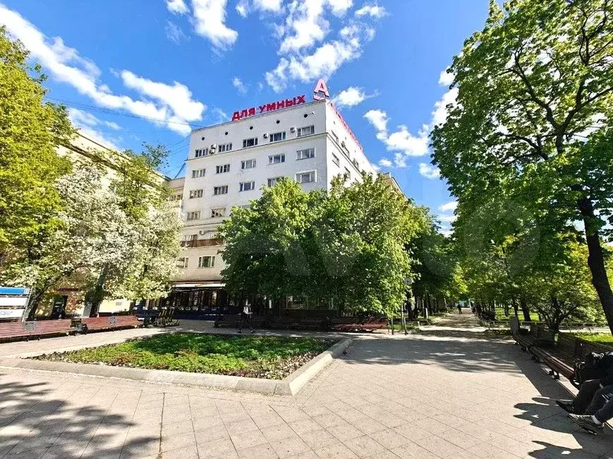 Комната 21,5 м в 4-к., 2/7 эт. - Фото 1