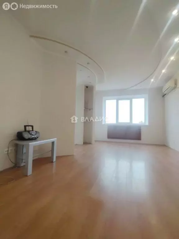 3-комнатная квартира: Брянск, улица Ромашина, 34к1 (64.4 м) - Фото 1