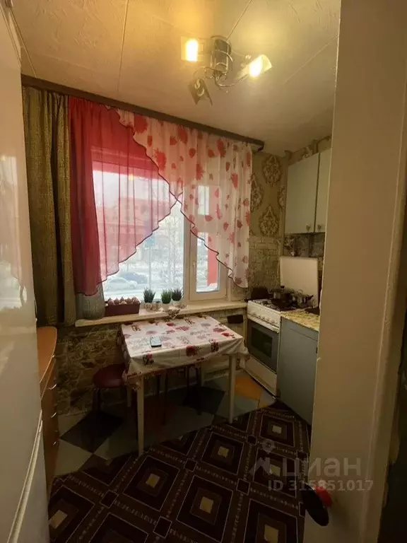 1-к кв. Ямало-Ненецкий АО, Новый Уренгой просп. Губкина, 11 (31.0 м) - Фото 1