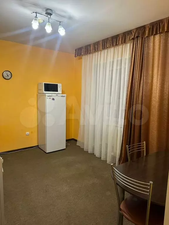 1-к. квартира, 45 м, 1/5 эт. - Фото 1