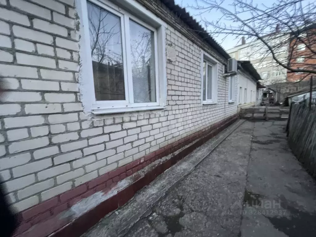 Дом в Ставропольский край, Ставрополь ул. Голенева, 64 (226 м) - Фото 1