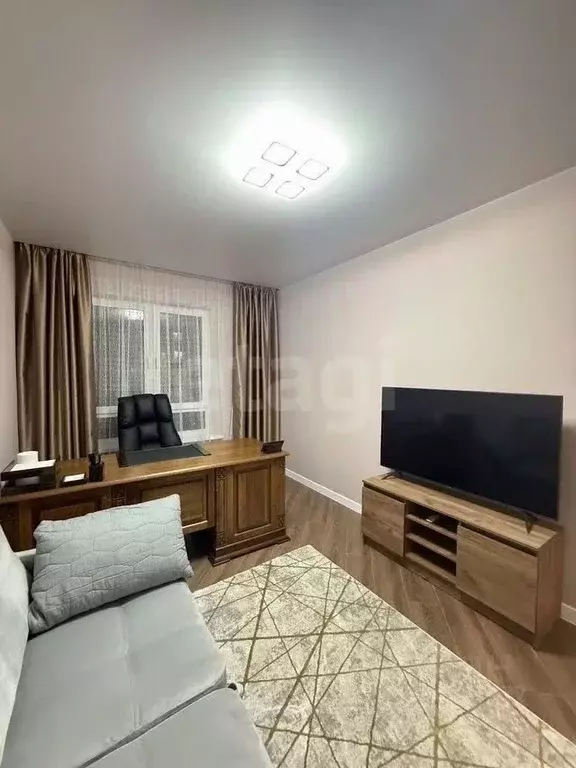 2-к кв. Иркутская область, Иркутск Байкальская ул., 424 (67.6 м) - Фото 1