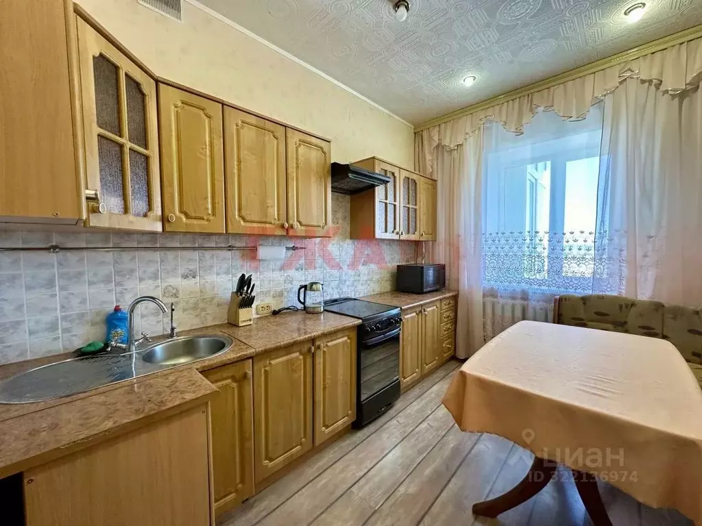 4-к кв. Саха (Якутия), Нерюнгри ул. Карла Маркса, 7 (90.6 м) - Фото 1