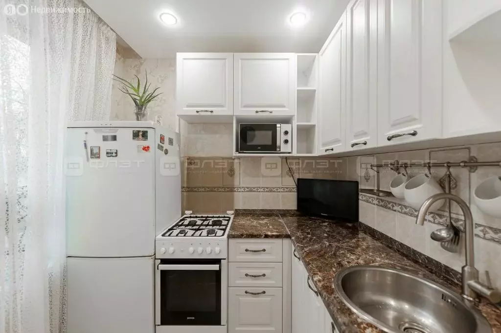 1-комнатная квартира: Казань, проспект Ямашева, 12 (31.8 м) - Фото 2